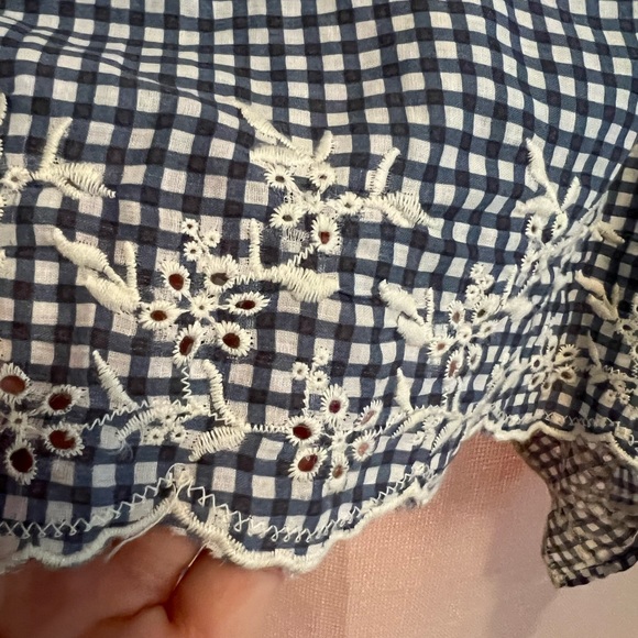 Hem and Thread handkerchief hem tank top - Picture 4 of 4